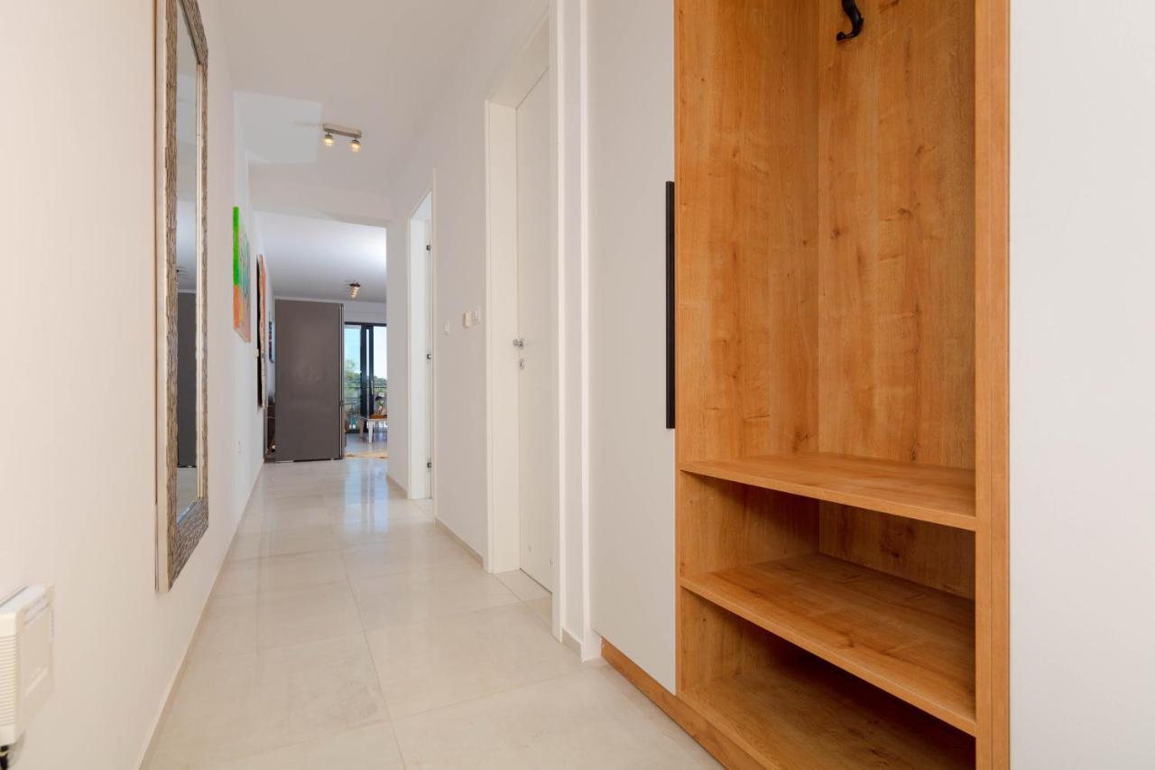 Apartman Oranz Banjole Exterior foto