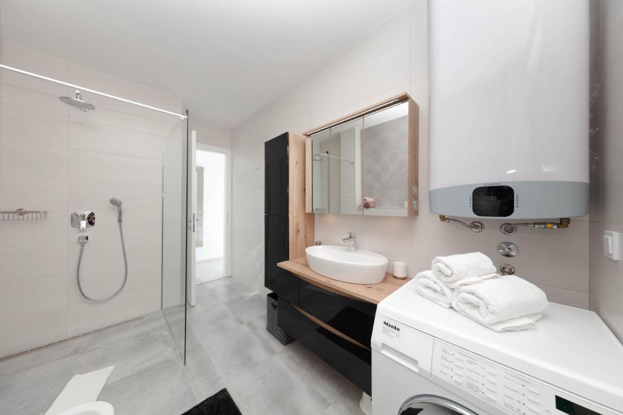 Apartman Oranz Banjole Exterior foto